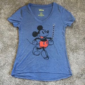 🐳 NWOT DISNEY Mickey Mouse Tee Size Medium
